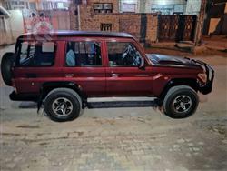 تۆیۆتا لاند کرۆزەر 70